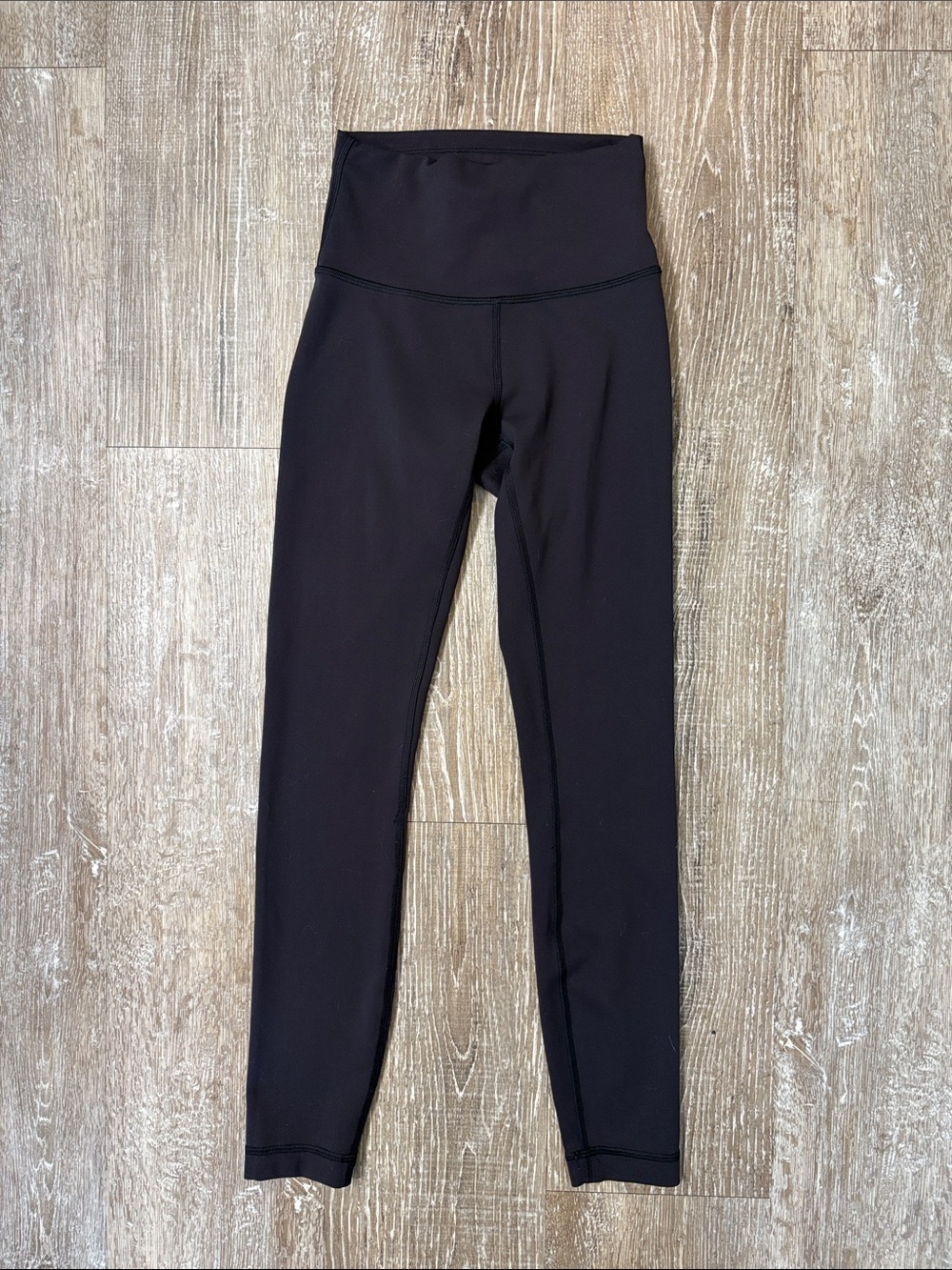Lululemon Wunder Train High-Rise Tight 25"